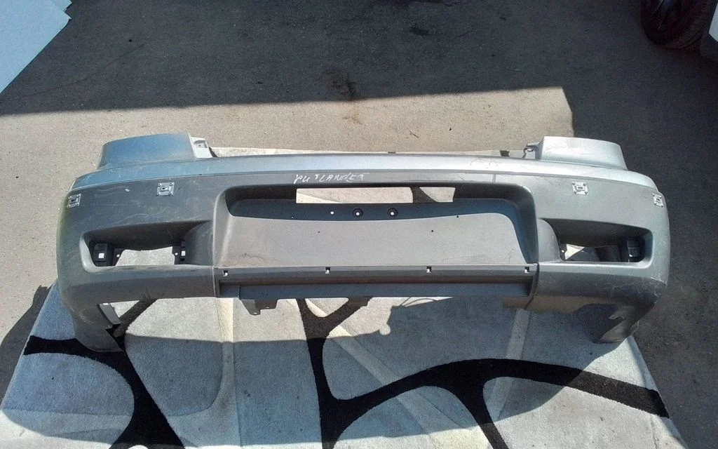 Rear bumper – Mitsubishi Outlander (2001-2007)
