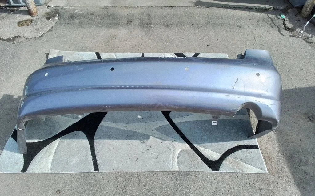 Rear bumper – Mitsubishi Grandis (2003-2011)