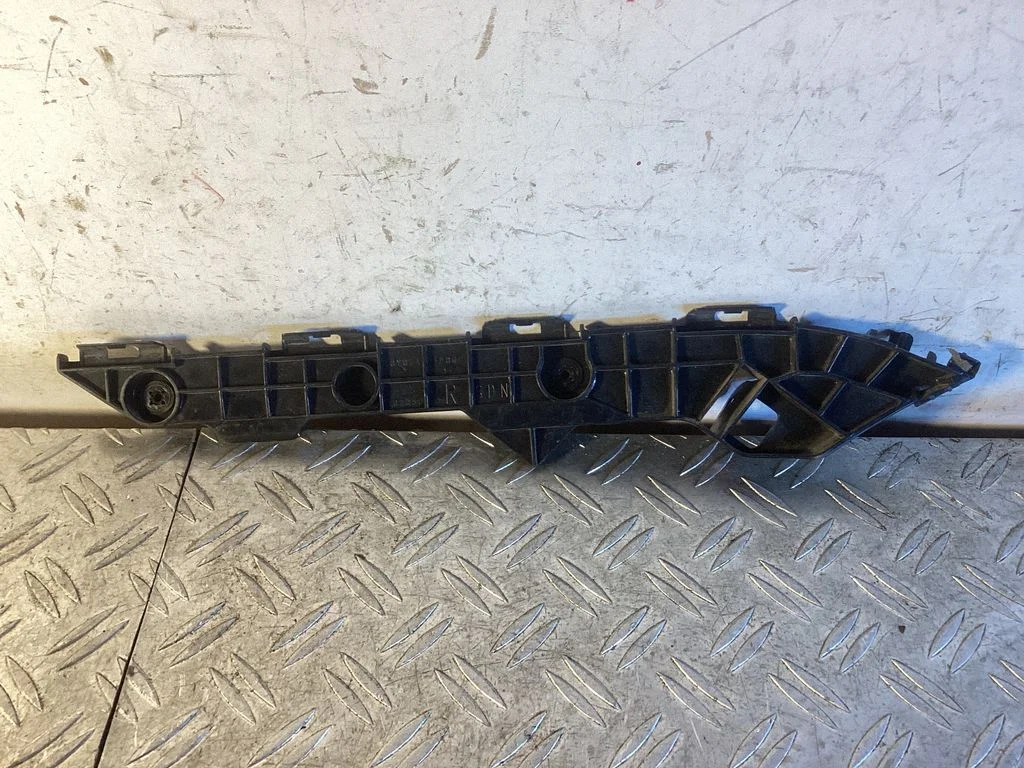 Rear bumper mounting bracket 5215502050