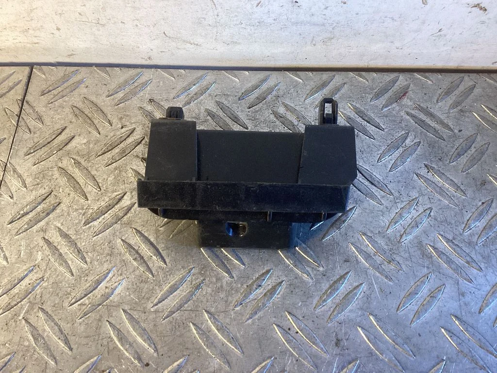 Rear bumper mounting bracket 5216960080