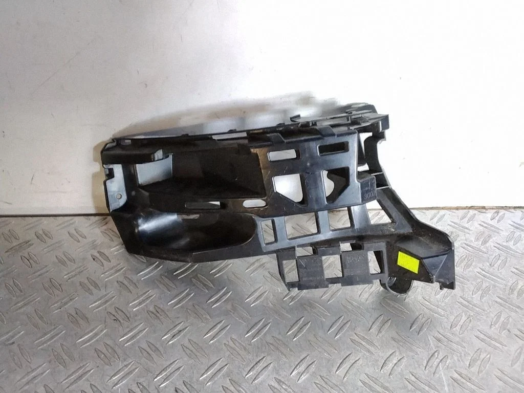 Rear bumper mounting bracket 95B807483A