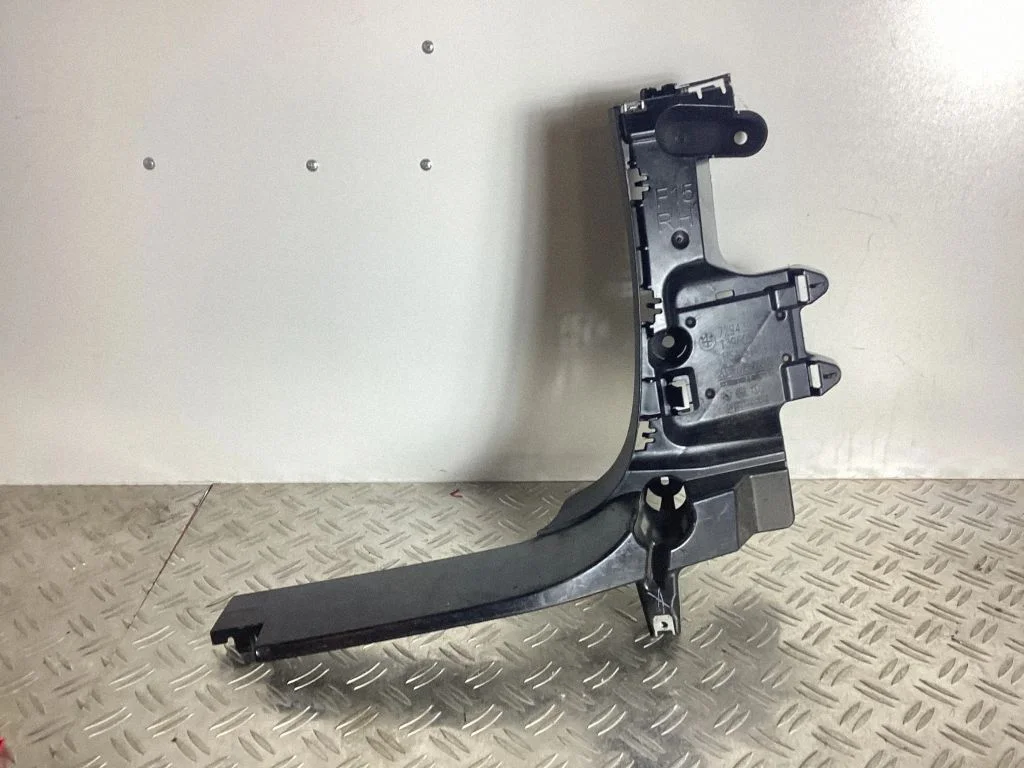 Mocowanie zderzaka tylnego – BMW X5 F15 (2013-2017)