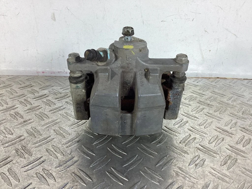 Rear brake caliper – Lexus RX III (2008-2015)