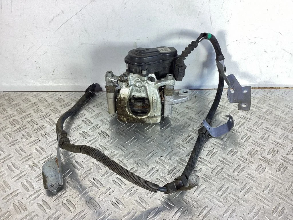 Rear brake caliper – Nissan Qashqai (2014-2016)