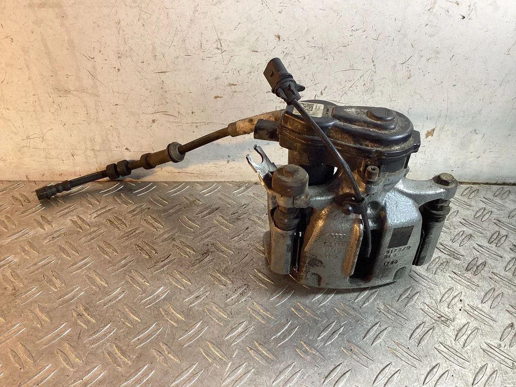 Rear brake caliper – Porsche Macan (95B) (2019-)