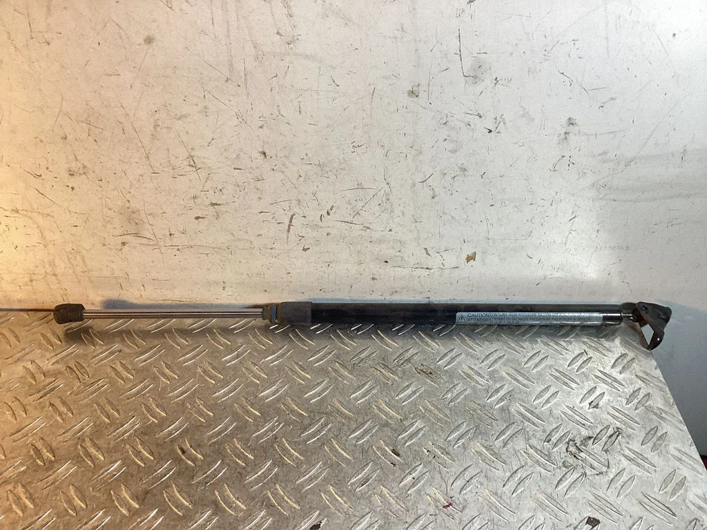 Tailgate/trunk strut/damper – Lexus RX III (2008-2015)