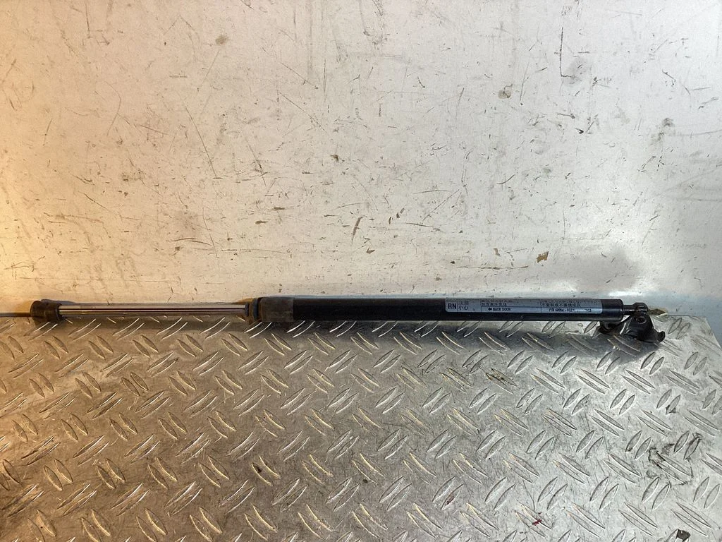 Tailgate/trunk strut/damper – Lexus RX III (2008-2015)
