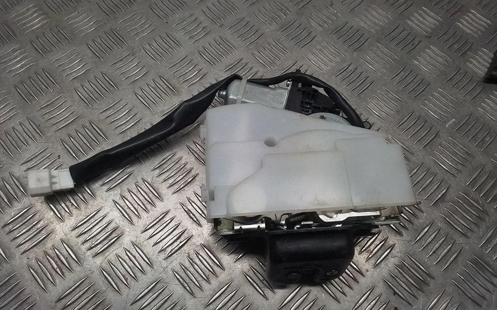 Tailgate/trunk/boot lock/catch/latch 07661372B