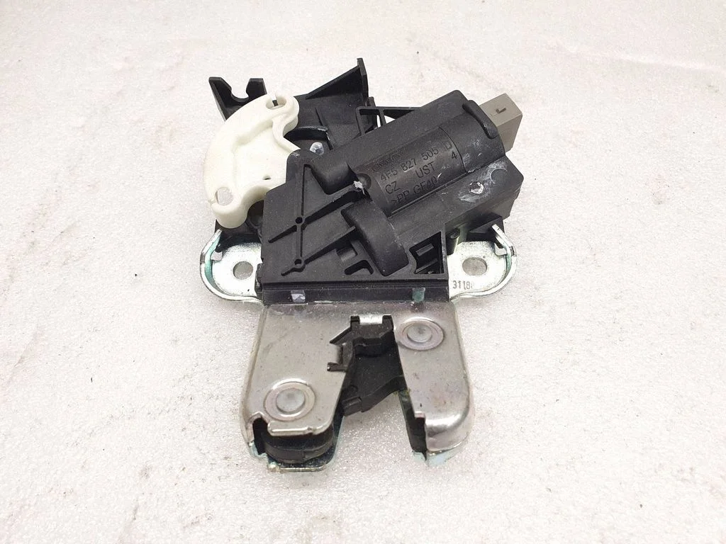 Tailgate/trunk/boot lock/catch/latch 4F5827505D
