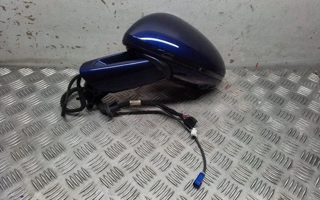 Lusterko elektryczne 95B971469