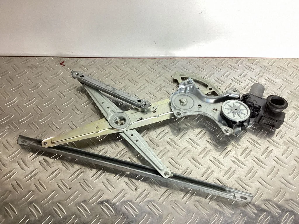 Front door window regulator with motor – Lexus NX (2014-2021)