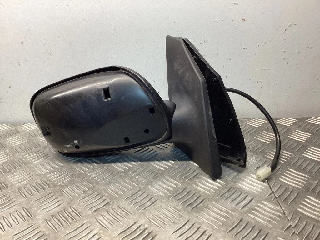 Front door electric wing mirror 015813
