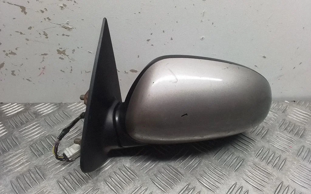 Front door electric wing mirror 010410