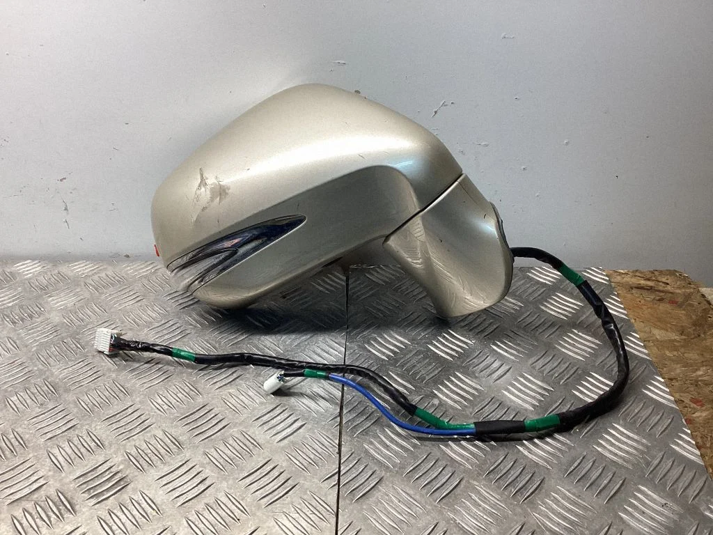 Front door electric wing mirror – Lexus RX III (2008-2015)
