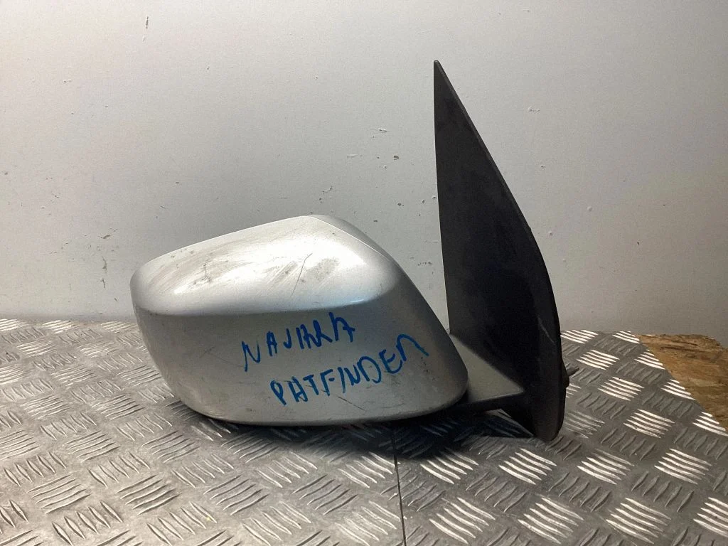 Esiukse elektriline välispeegel 96301EB361