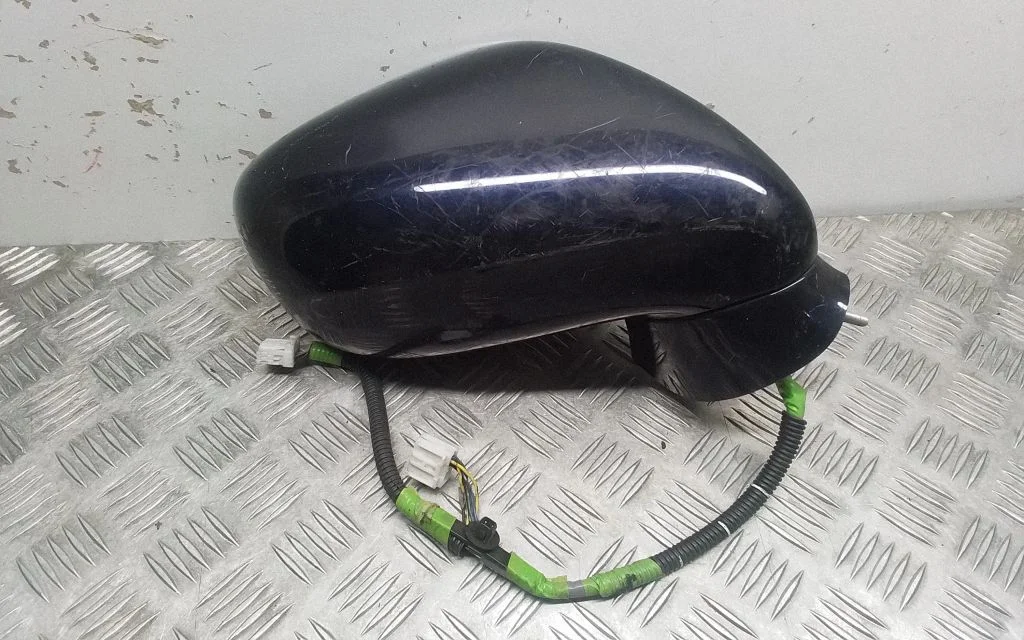 Front door electric wing mirror – Lexus IS III XE30 (2013-2020)