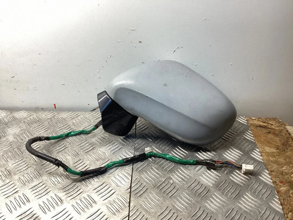 Front door electric wing mirror – Lexus IS III XE30 (2013-2020)
