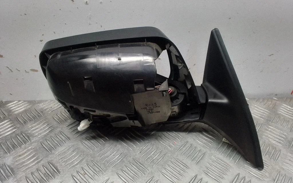 Esiukse elektriline välispeegel – Subaru Legacy (2010-2016)