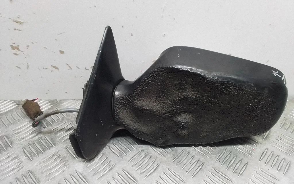 Front door electric wing mirror – Subaru Forester SF (2000-2003)