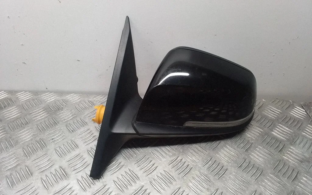 Front door electric wing mirror 021185