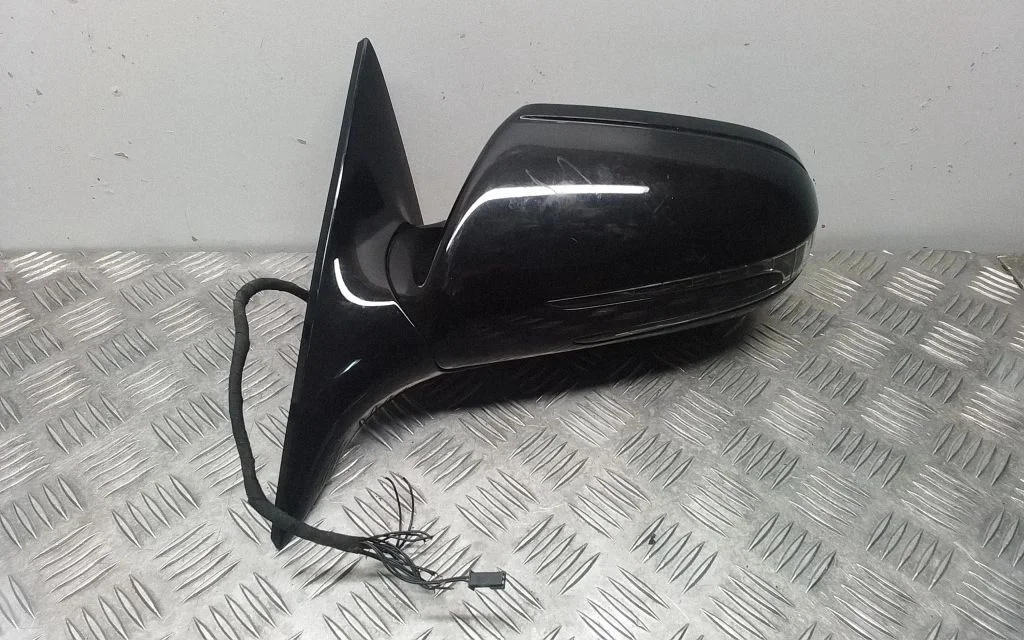 Front door electric wing mirror – Mercedes-Benz CLS-Class C218 X218 (2011-2017)