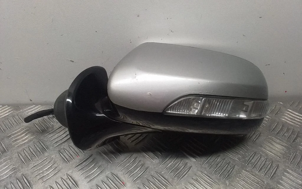 Front door electric wing mirror A046274