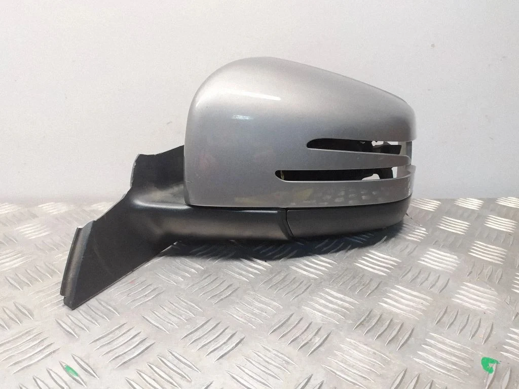 Front door electric wing mirror 615571