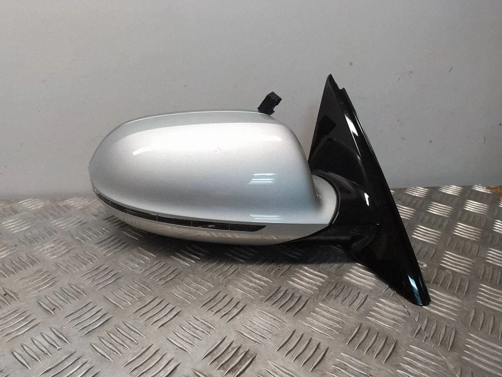 Front door electric wing mirror A2526502