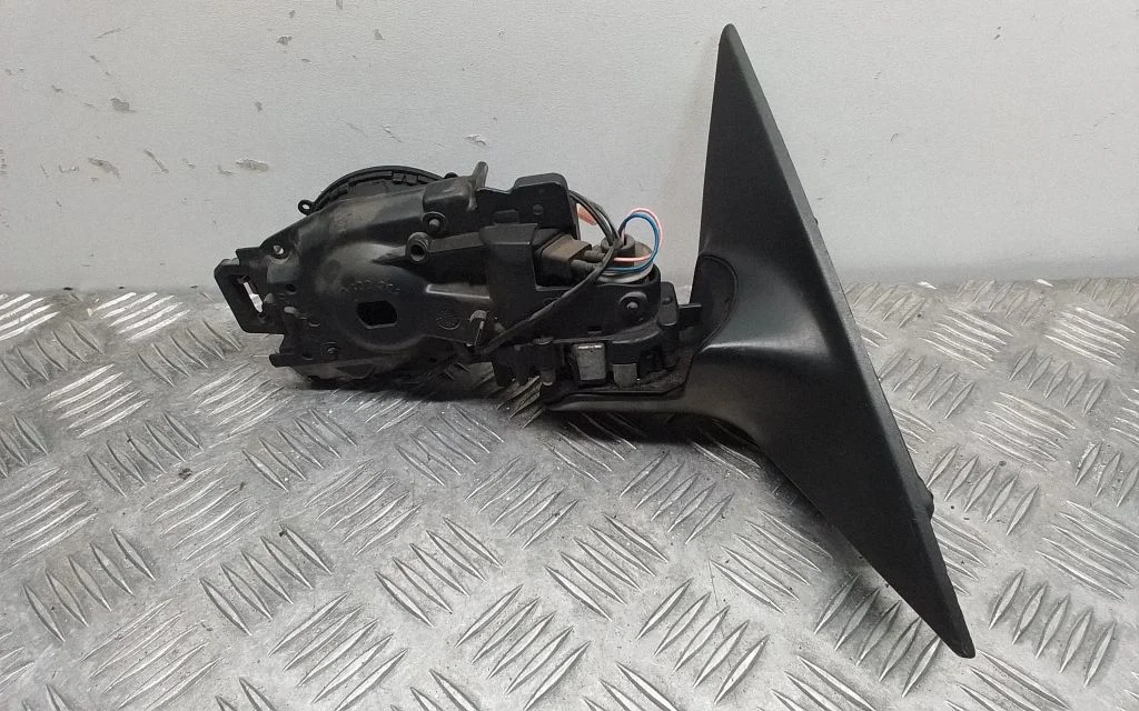 Front door electric wing mirror 8P1858532