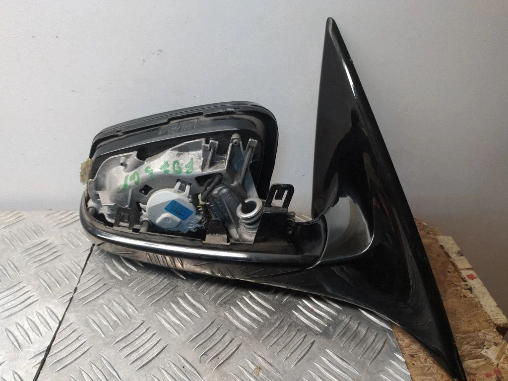 Esiukse elektriline välispeegel – BMW 5-seeria GT F07 (2010-2017)