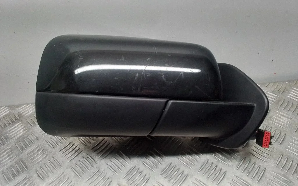 Esiukse elektriline välispeegel – Land Rover Range Rover Sport L320 (2005-2013)