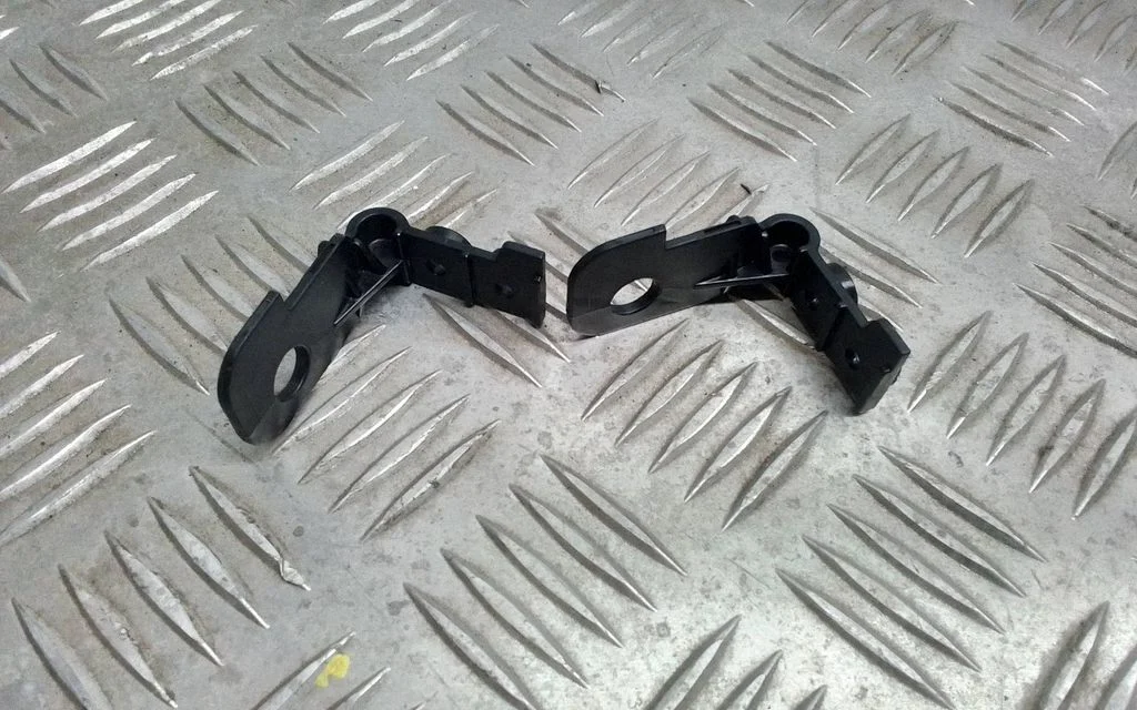 Esiukse välispeegli osa – BMW 7-seeria F01 F02 F03 F04 (2008-2016)