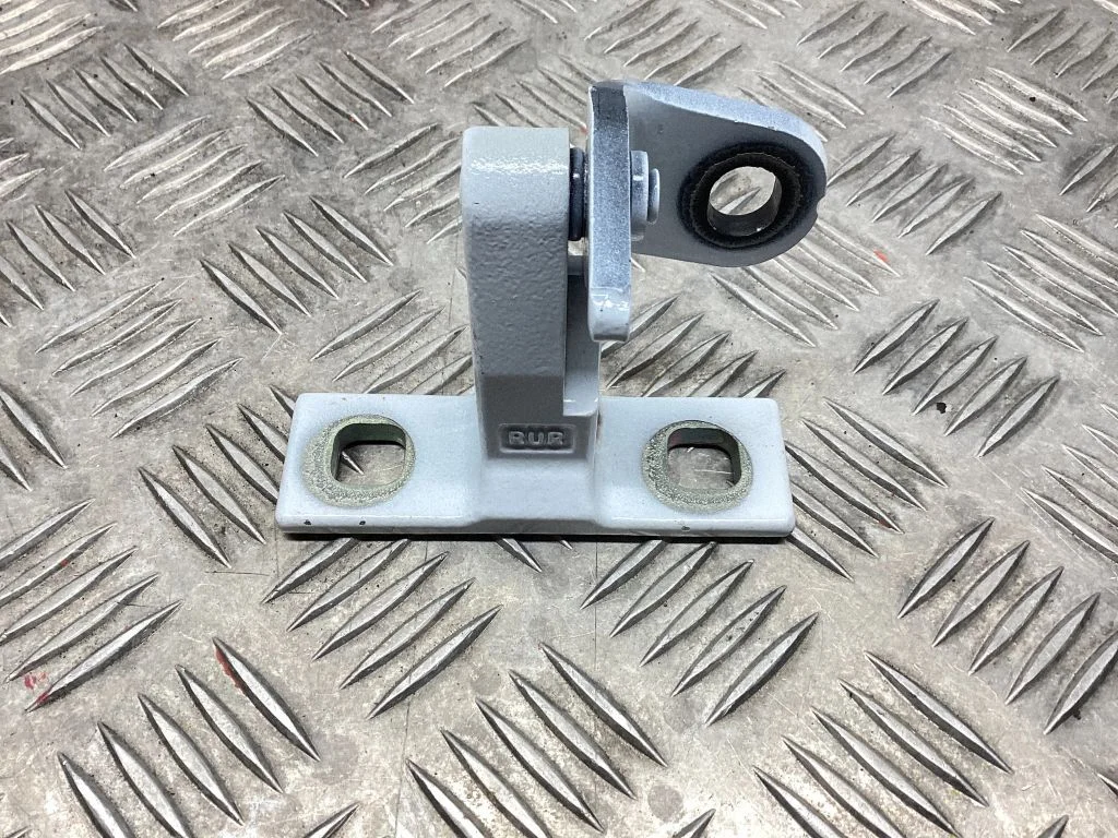 Rear door upper hinge – Tesla Model Y (2020-)