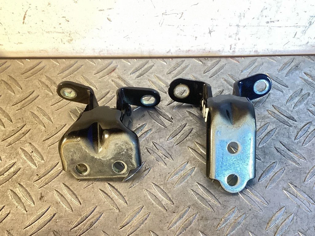 Rear door upper hinge – KIA EV6 (2021-)