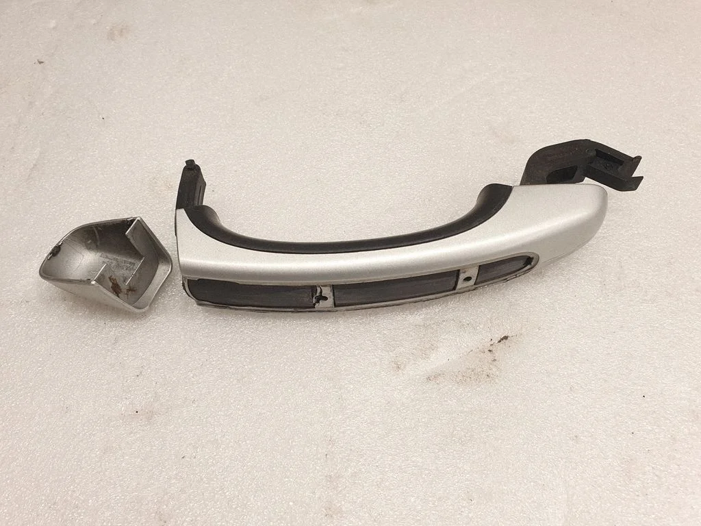 Rear door exterior handle – Porsche Cayenne (9PA) (2002-2010)