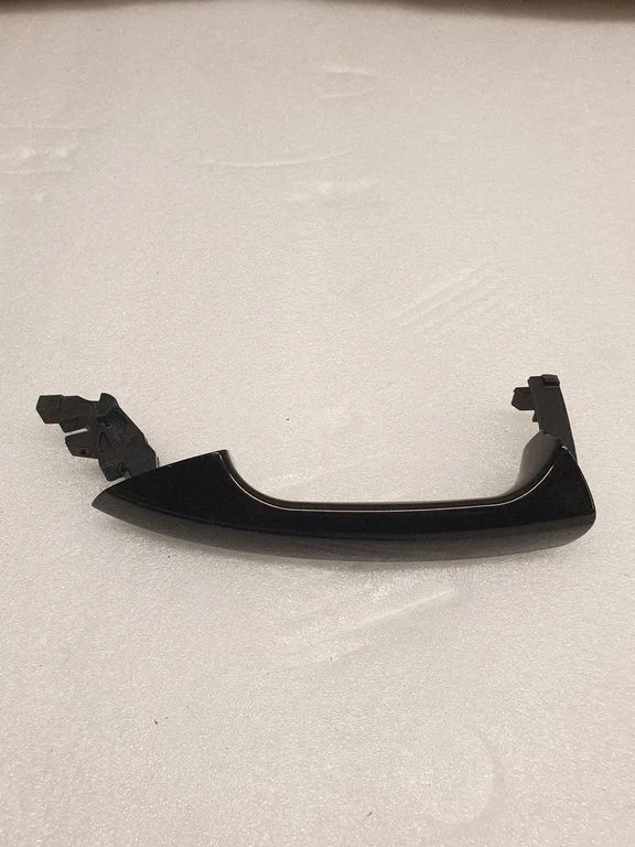 Rear door exterior handle – Mercedes-Benz C-Class AMG W204 (2007-2014)