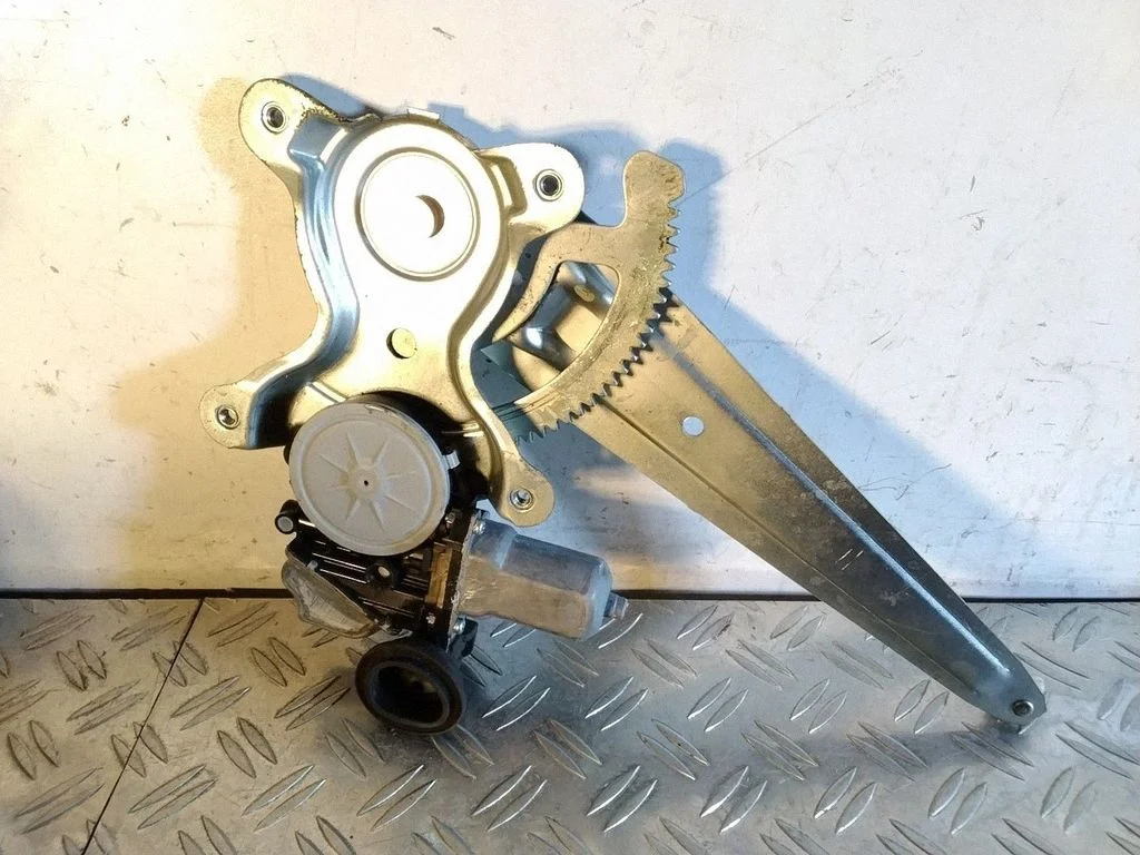 Rear door window regulator with motor 8572060160