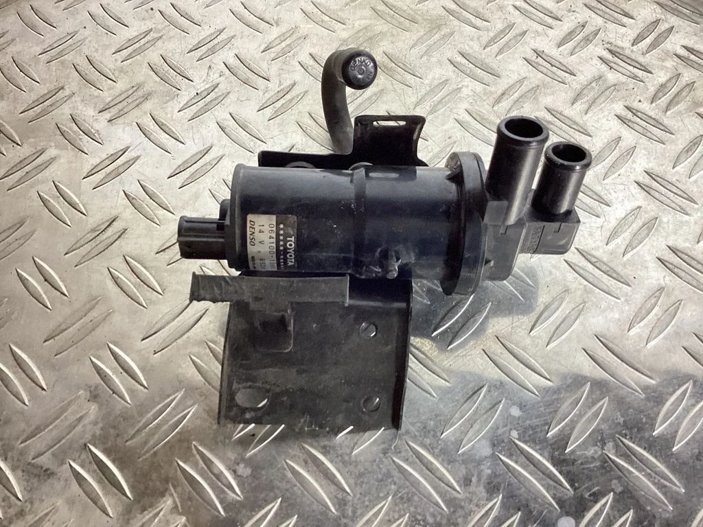 Elektriline lisatsirkulatsioonipump – Lexus RX III (2008-2015)