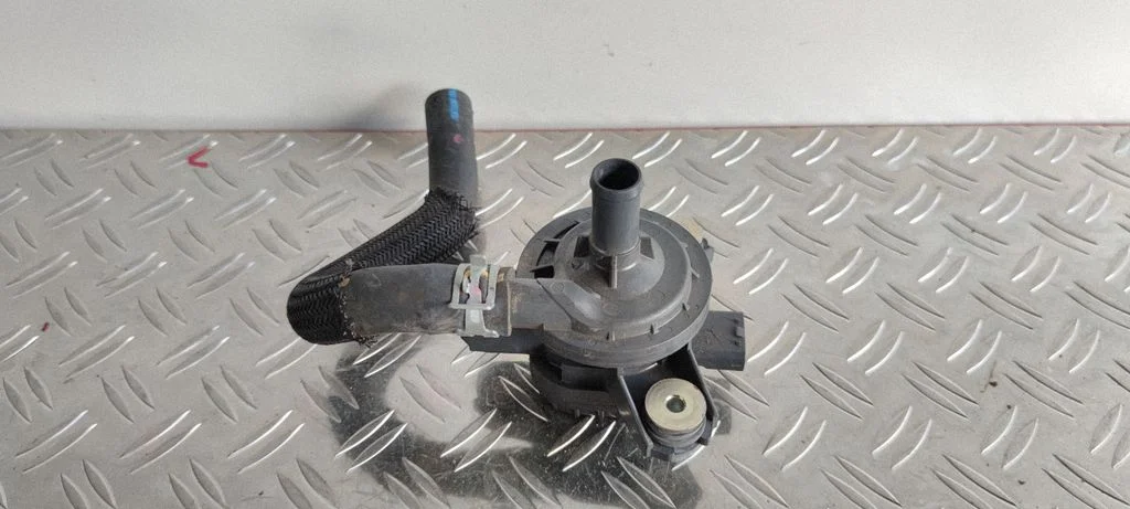 Elektriline lisatsirkulatsioonipump – Lexus NX (2014-2021)