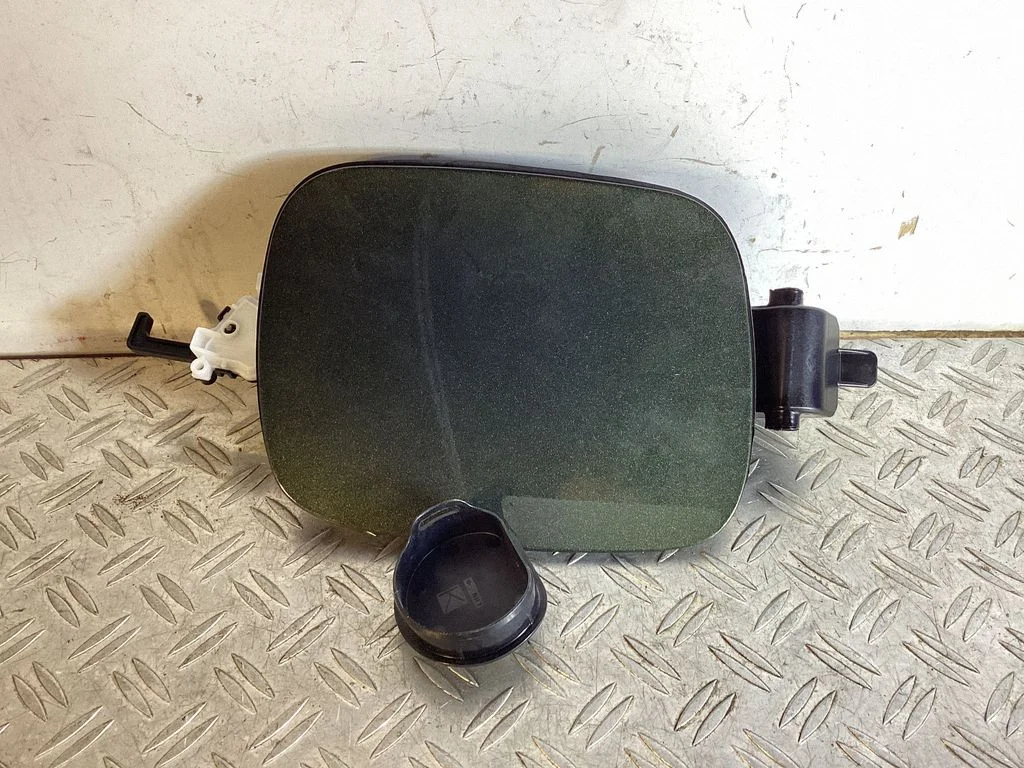 Fuel tank cap – Lexus NX (2021-)