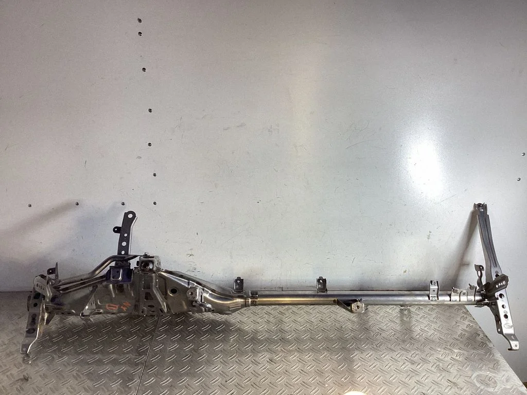Armatuurlaua ristraam – Lexus NX (2021-)
