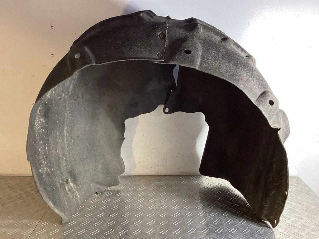 Rear arch fender liner splash guards 4G0810171B