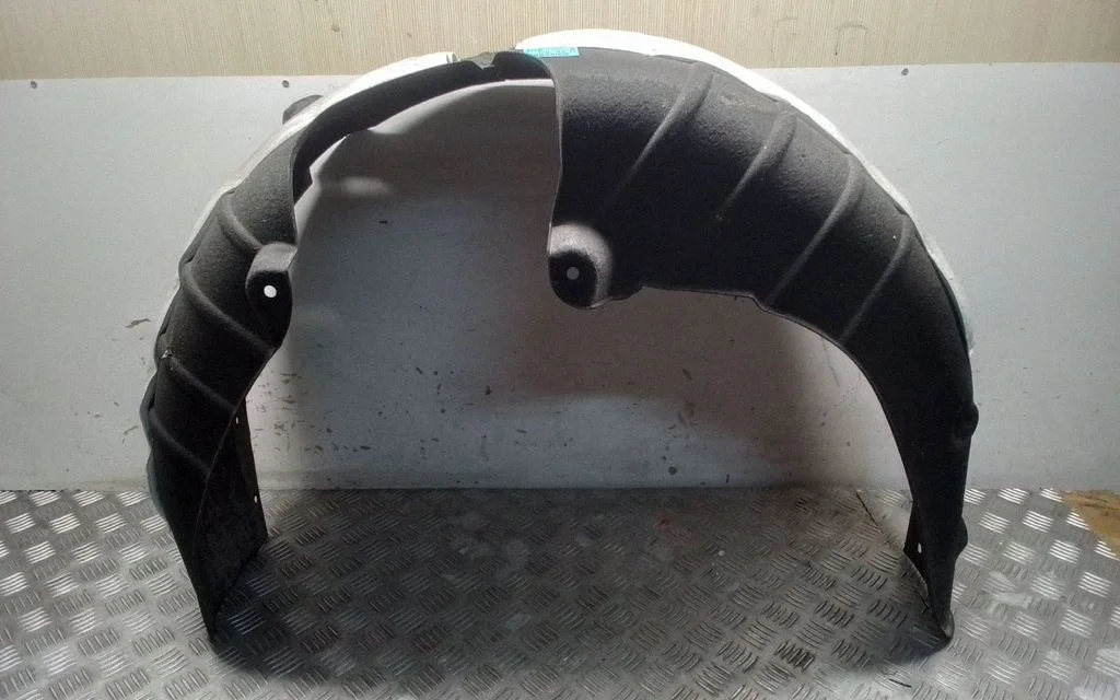 Rear arch fender liner splash guards – rear left