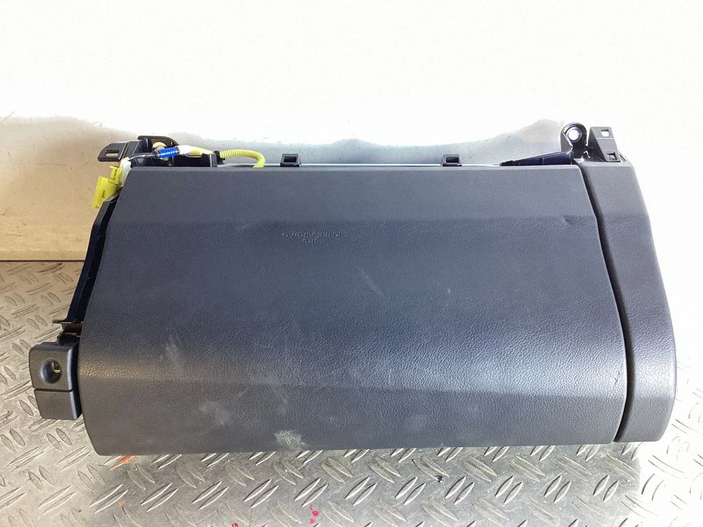 Kindalaegas – Lexus GS 250 350 300H 450H (2013-)