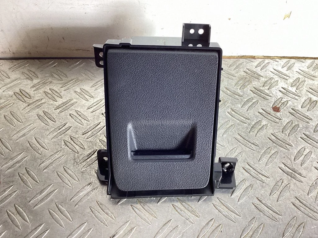 Kindalaegas – Lexus NX (2021-)