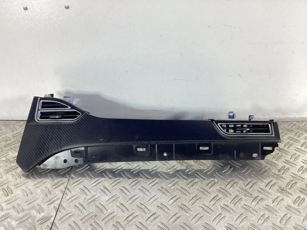Dashboard glove box trim 100782100D