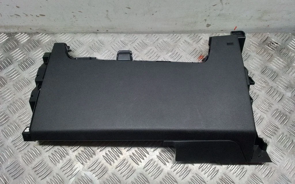 Dashboard lower bottom trim panel – KIA EV6 (2021-)
