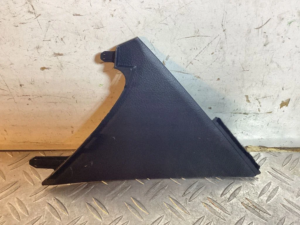 Dashboard lower bottom trim panel – Lexus RX III (2008-2015)