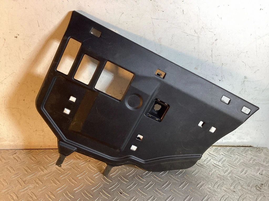 Dashboard lower bottom trim panel – Lexus RX III (2008-2015)
