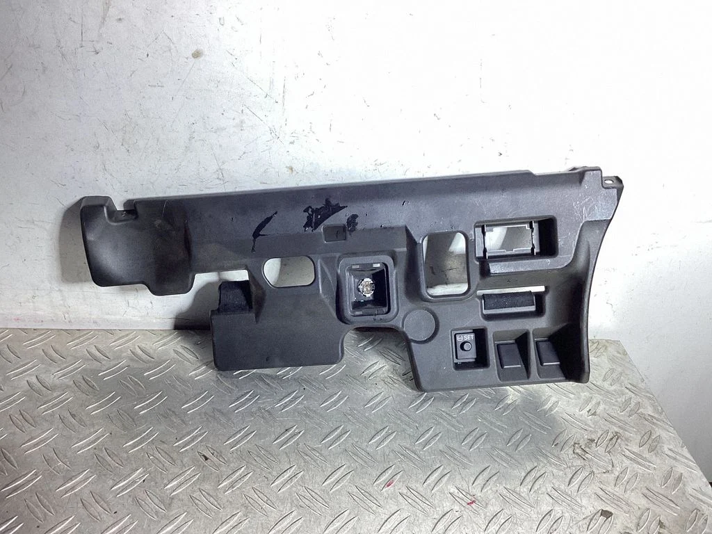 Dashboard lower bottom trim panel – Lexus RX III (2008-2015)